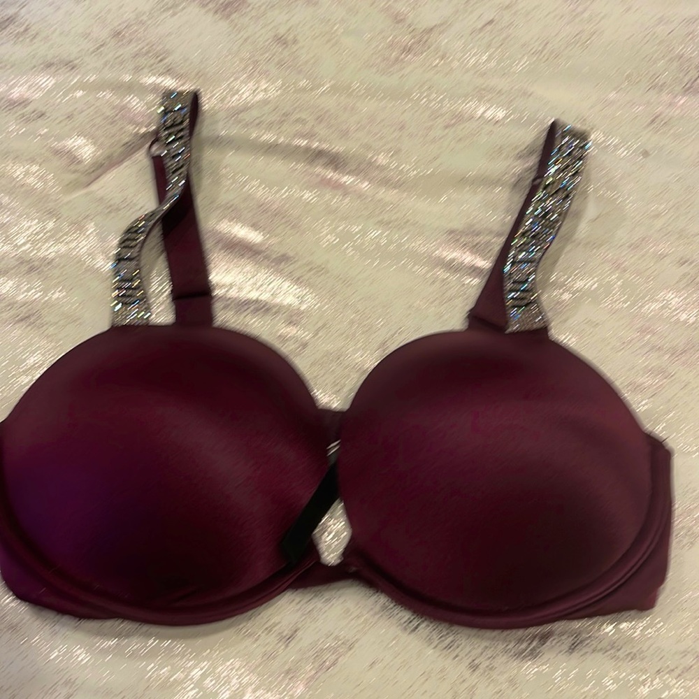 VS Bra